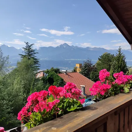 Alpendohle Apartmán *