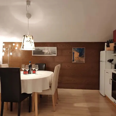 Alpendohle Apartmán *
